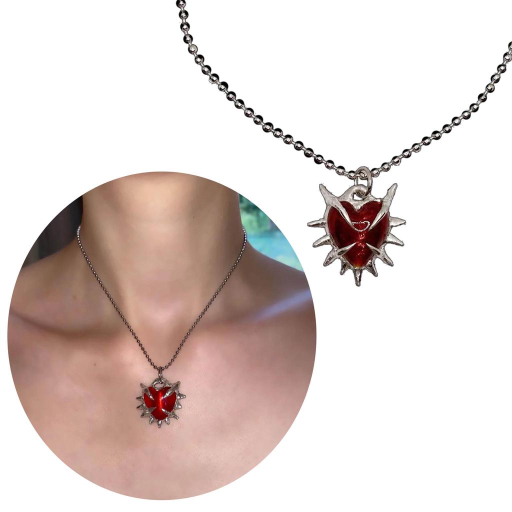 Elegant Love Shape Necklace Thorn Heart Pendant Clavicle Chain Vintage Collarbone Chain Accessory for Women Girls