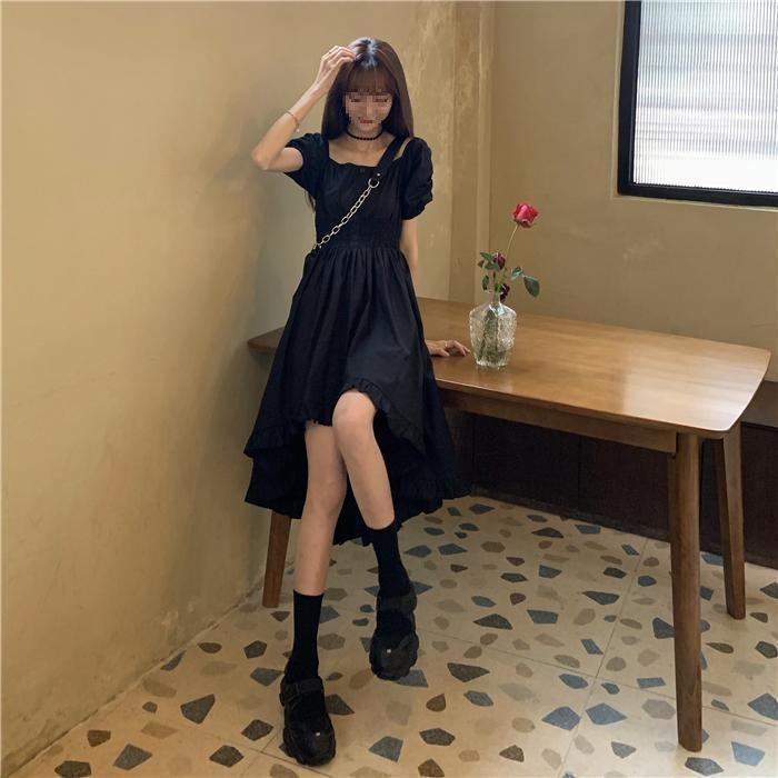 Summer new French Hepburn style niche front short rear long retro design small black dress short-sleeved dress