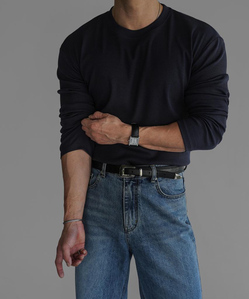 Baulopeulodeogteu Fine Ribbed Muscle Long Sleeve Knit Tee [Navy]