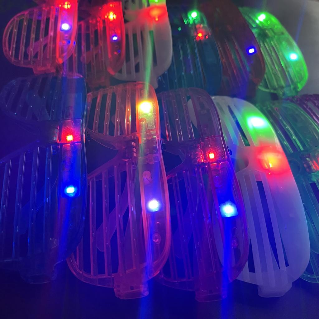 6/48 st LED Lysande Glasögon Bröllop Lys i Mörkret Fest Neon Lysande Glasögon för Vuxna Barn Födelsedag LED Festtillbehör