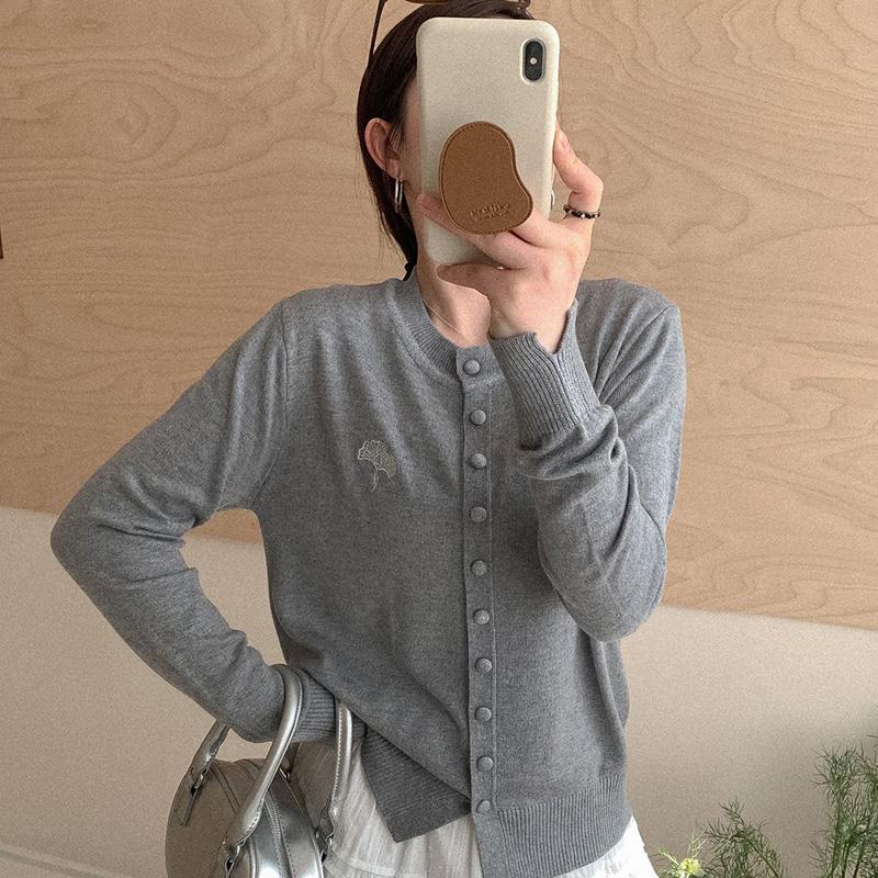 Γυναικεία Ελαφριά Ζακέτα 50% Μαλλί 50% Μετάξι Μουριάς - Ευέλικτα Πλεκτά 4 Εποχών για Άνεση & Στυλ Όλο τον Χρόνο