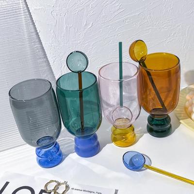 Set Regalo Colorato Tazza in Vetro con Cucchiaino Bicchiere Tazze da Caffè Bicchiere da Bevanda Confezione Regalo Compleanno Vaso Decorativo per la Casa Bicchieri Tumbler