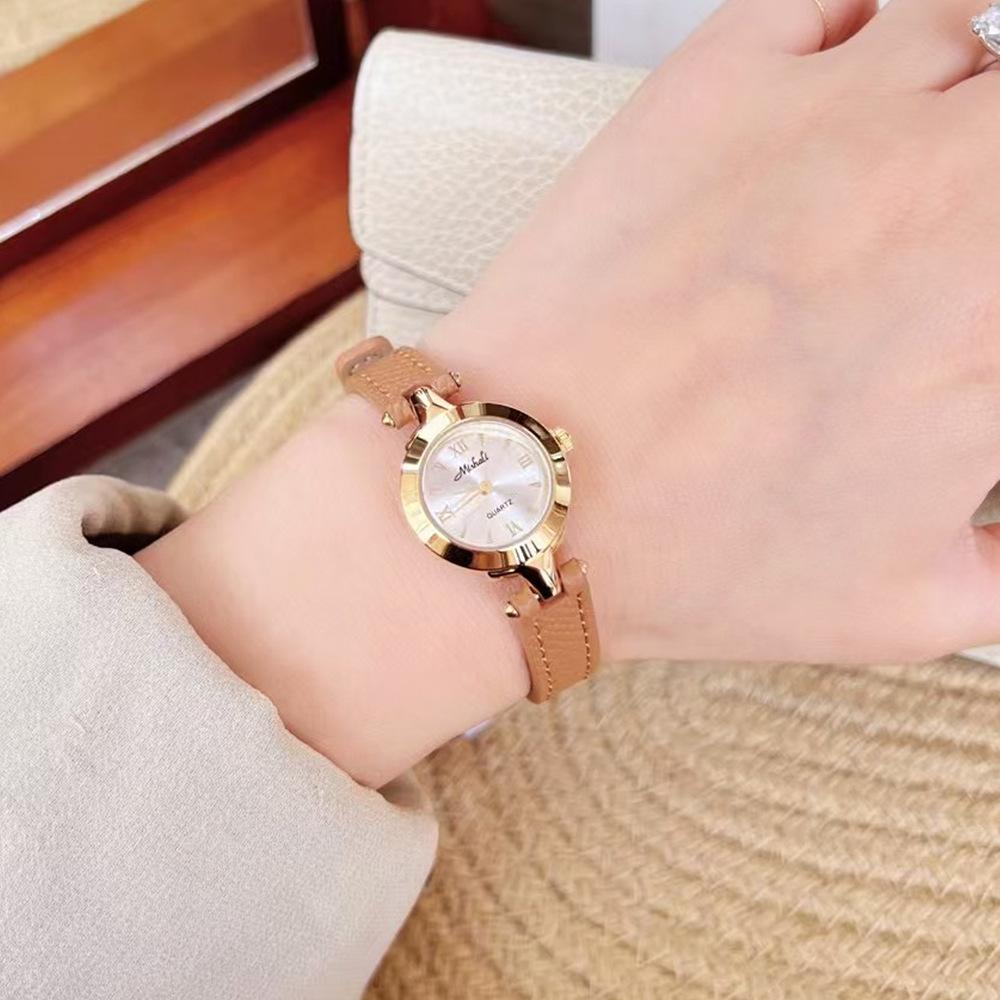 Small Dial Belt Women'S Watch Exquisite And Elegant Antique Retro Watch Simple Roman Characters