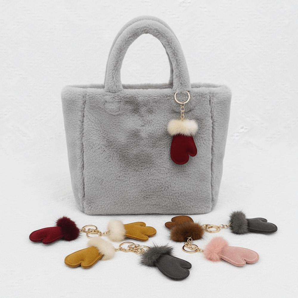 Snow Pu Leather Pendant Fluffy Winter Plush Keyring Fashion Bag Pendant Gifts