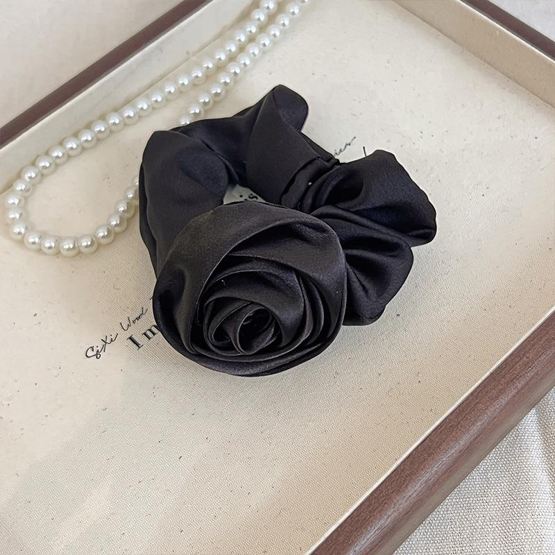 2023 Retro Schleife Elastisches Haarband mit Rosenblüten-Lederbezug - Damen Haaraccessoire