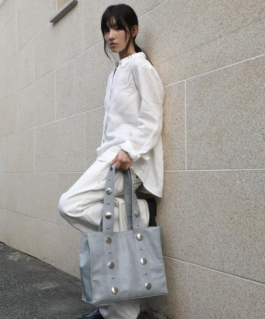 Iugamakaras Big Studded Shopper Bag (Sky Blue)