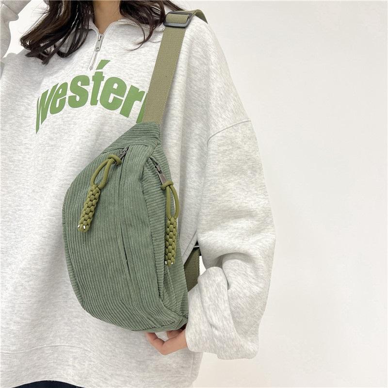 

Simple Chest Bag Sports And Leisure Style Shoulder Bag Simple Solid Color Large Capacity Diagonal Bag 34*11*15CM чорний