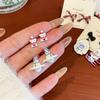 Boucles d'oreilles Stud Festives d'Hiver Dessin Animé Père Noël & Bonhomme de Neige avec Nœud pour Femmes - Bijoux de Fête à Aiguille Argentée