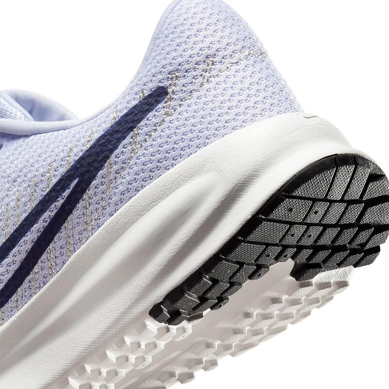 Nike Women's Running Shoes, RUN DEFY Sneakers, HM9593-005 Silver