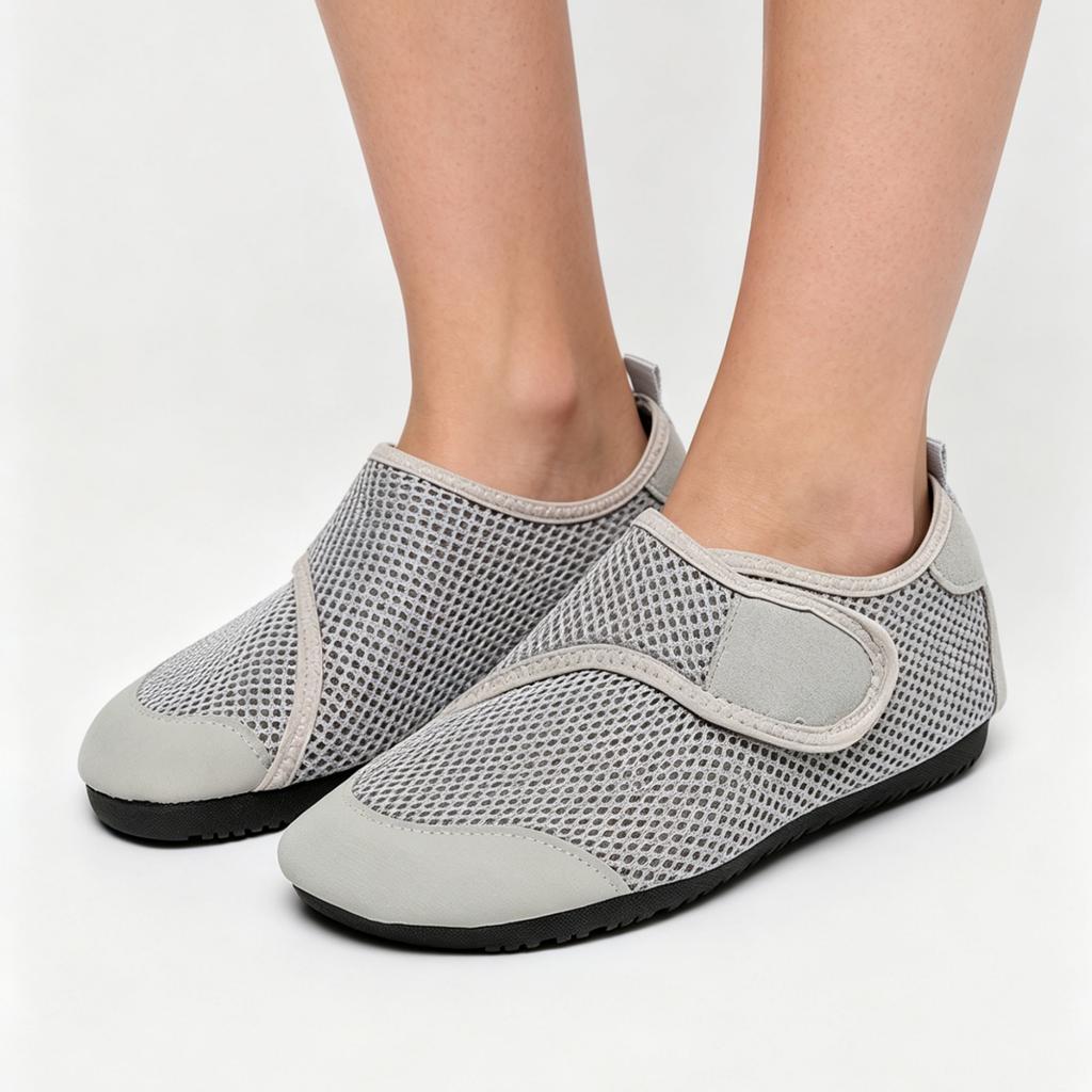 Women's Water Shoes Quick Drying Mesh Aqua Socks Lightweight Slip On Non Slip Sole for Beach Pool Surfing Water Sports