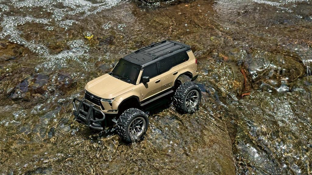 Hapinet 1/20 Scale R/C LEXUS GX550 OVERTRAIL for ages 6 and up