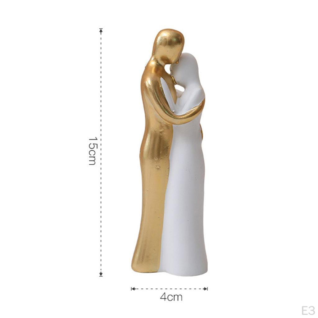 Elegant Couple Figurine Sculpture for Home Decoration