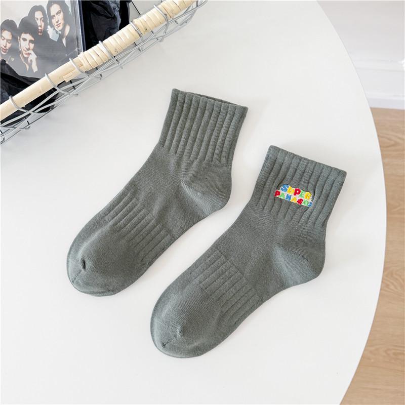 

Cityboy Корейский тренд Вышитые до середины икры Скейтборд Хлопковые носки для мужчин и женщин One Size 36-45 (Seamless) армия зеленый