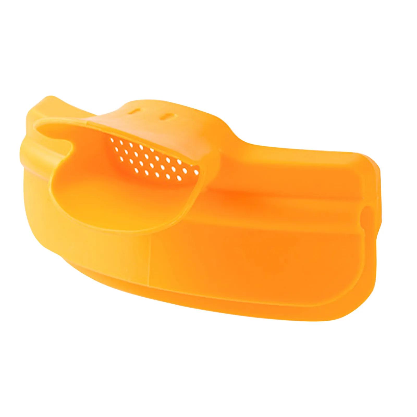 

Anti Spill Pot Drainage Guide Cute Duckbill Silicone Side Pouring Nozzle Funnel Clip for Soup Oil Spaghetti Draining жёлтый