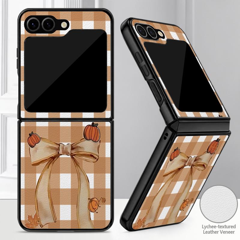 Funda de Halloween Linterna de Calabaza Fantasma Para Samsung Galaxy Z Flip 8 7 FE 6 5 4 Z Flip8 Flip7 Flip6 Flip5 Piel Híbrida de Cuero Bumper Duro de PC Cubierta