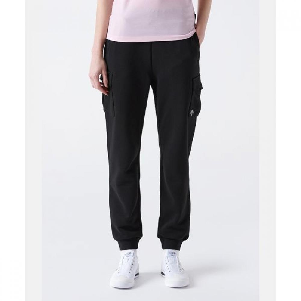 

Descente Sports Terry Cargo Jogger Pants Black BLK0BLACK/100