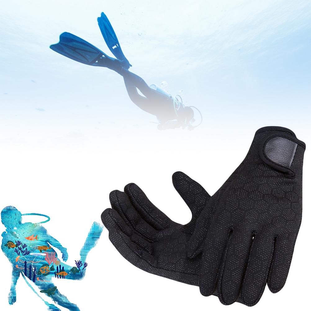 Şnorkelle Yüzme Yüzme Sörf Kayak Rafting Zıpkınla Balık Avlama Yelken İçin 2MM Neopren Dalış Eldivenleri Kaymaz Eldivenler