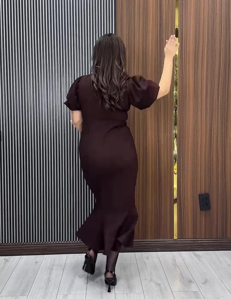 2025 Autumn Elegant Fishtail Dress - Solid Color, Short Sleeve, Slim Fit, Round Neck