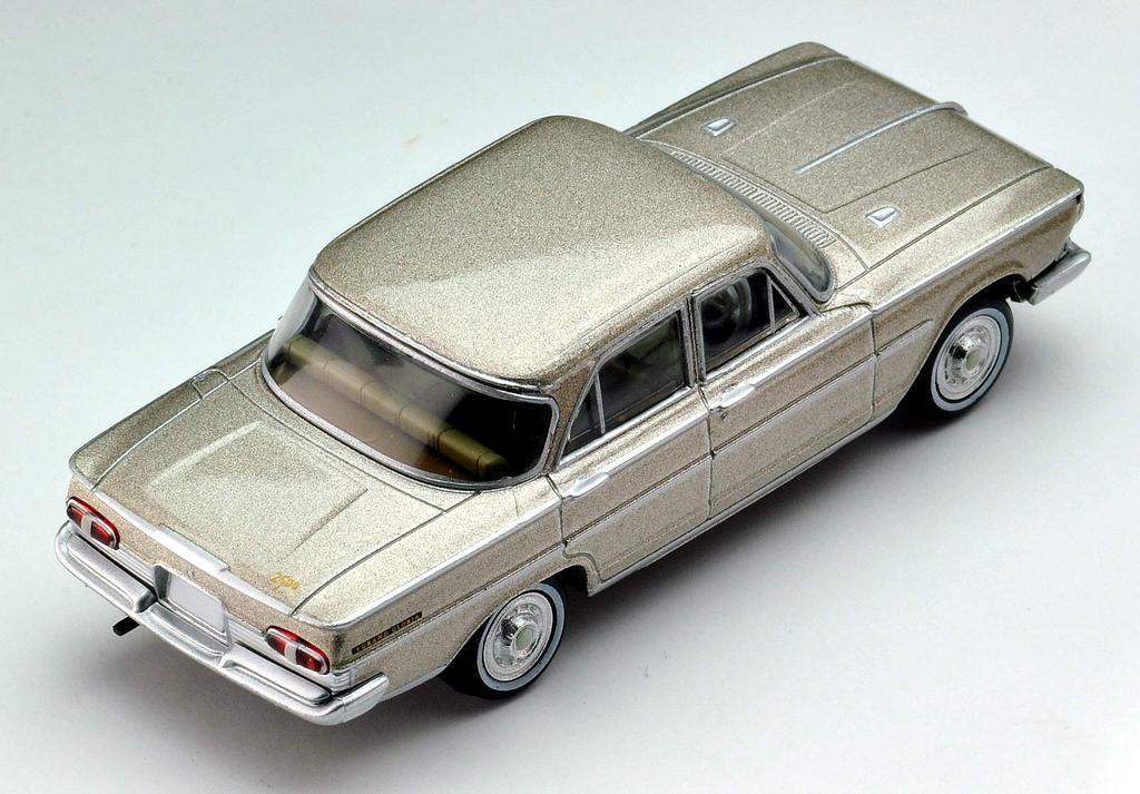 Tomica Limited Vintage Scale Prince Grand Gloria Gray Metallic 1/64 TLV-175b (Finished Product)