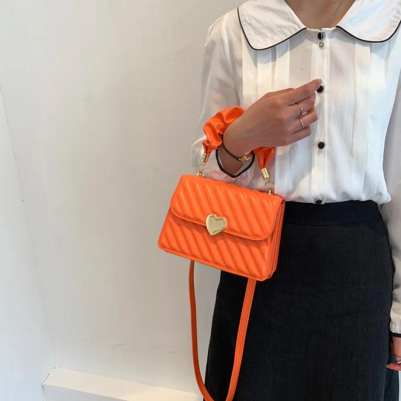 Women's Diamond Shape Shoulder Bags  Ladies Crossbody Bag  Girls Totes Bags  Student Coin Pack  Pleated Metal Heart Shape Trim