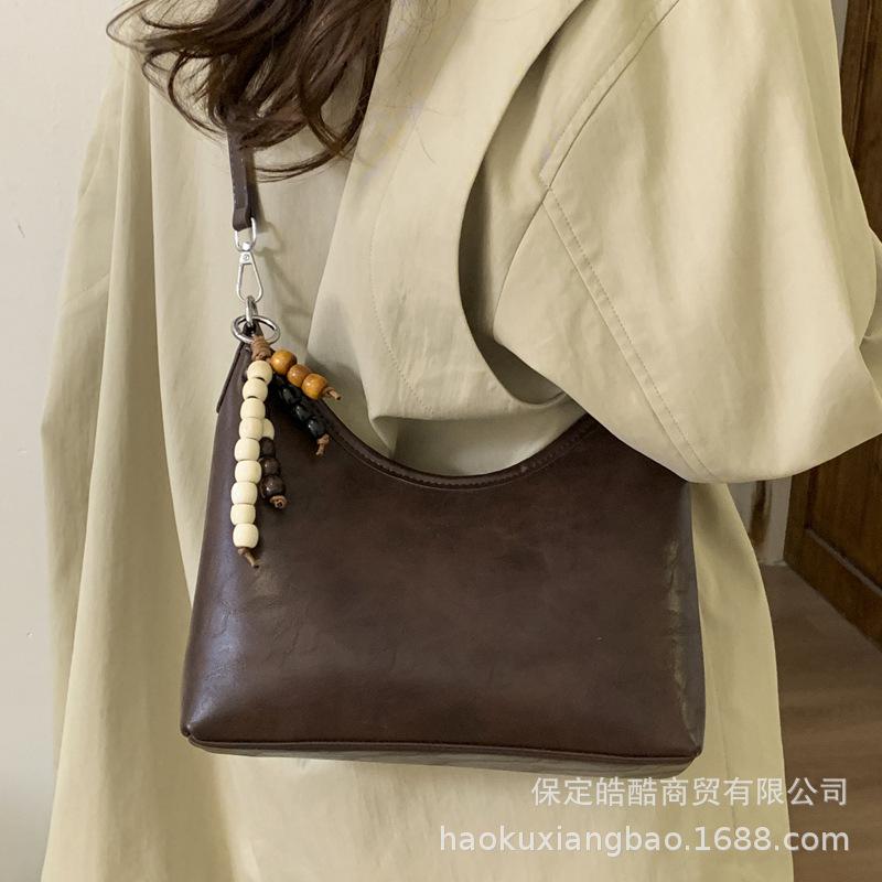 High-end Small Bag Women's 2025 New Autumn and Winter Fashion Versatile Messenger Bag Retro Shoulder Underarm Bag Bucket Bag