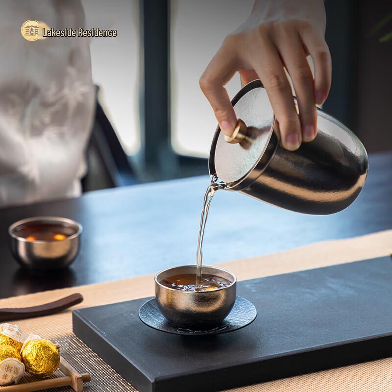 Pure Titanium Tea Set with One Pot and Three Cups
