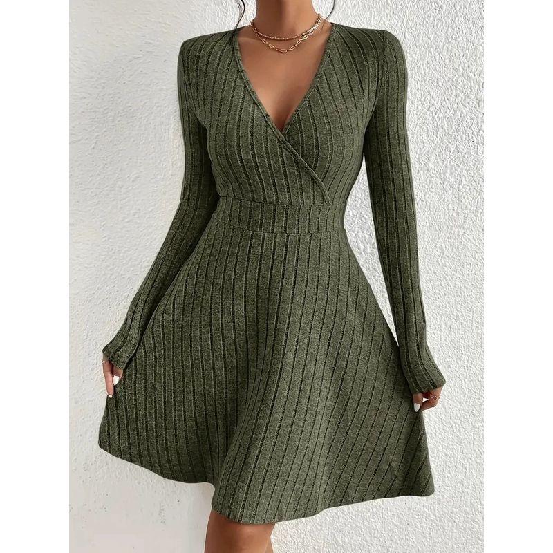 Sexy V-neck Long Sleeve Slim Fit Dress Sexy V-neck Long Sleeve Silm Dress