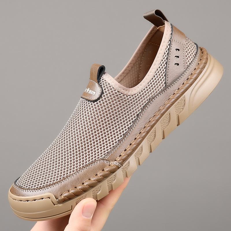 New Men's Doudou Shoes Hollow Mesh Casual Shoes Breathable Hand-stitched Driving Shoes Men's Daily Versatile Single Shoes