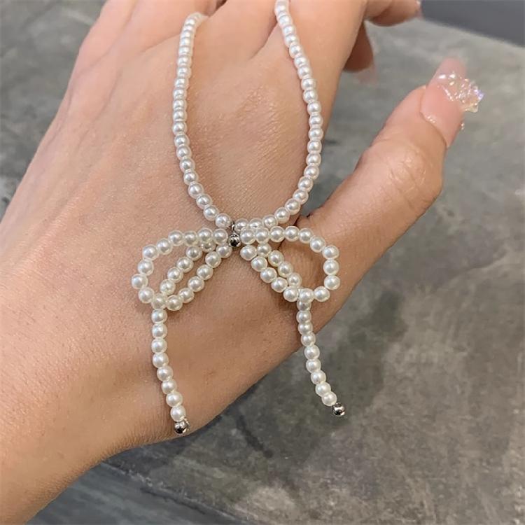 Elegant Pearls Bowknot Necklace Fashion Collar Necklace Clavicle Chain Choker