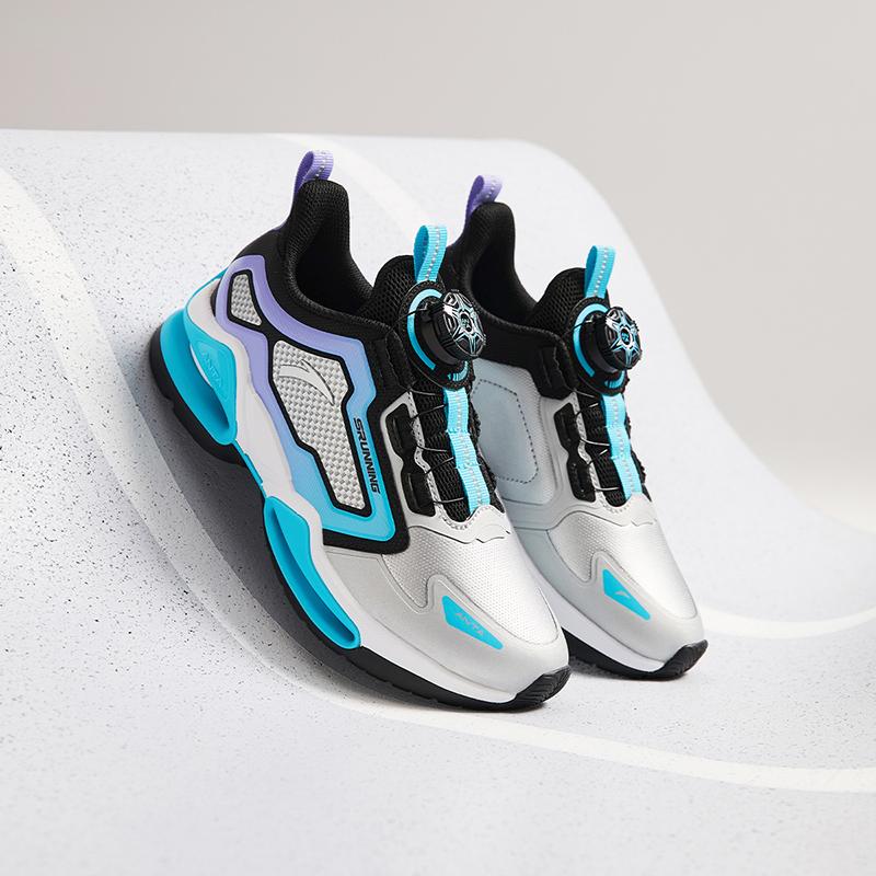 Anta Sapatos de Corrida Infantil de Couro Sintético Moda Teste de Fitness Leve Absorção de Choque Cano Baixo Tênis Infantil Prateado Preto Azul A12435514N-3