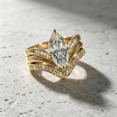 Fashion Sparkling Teardrop-shaped Inlaid Synthetic Zirconia Ring Women's Exquisite Classic Golden Wedding Banquet Jewelry Crafts