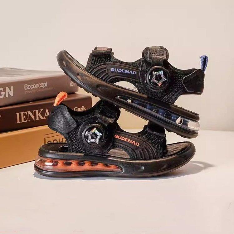 

Мальчиковые сандалии 2025 новые летние детские студенческие мягкая подошва средние и старшие детские спортивные маленькие мальчики пляжная обувь 37 оранжевый