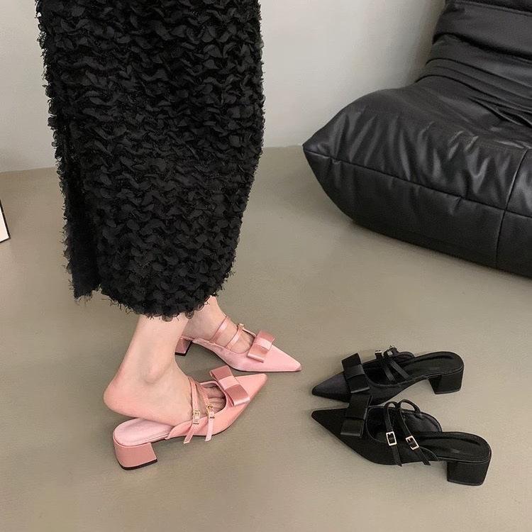 French Bow Bag Head Half Slippers 2025 Summer New Skirt Women Wear Thick Pointed Satin Rare Cool Slippers