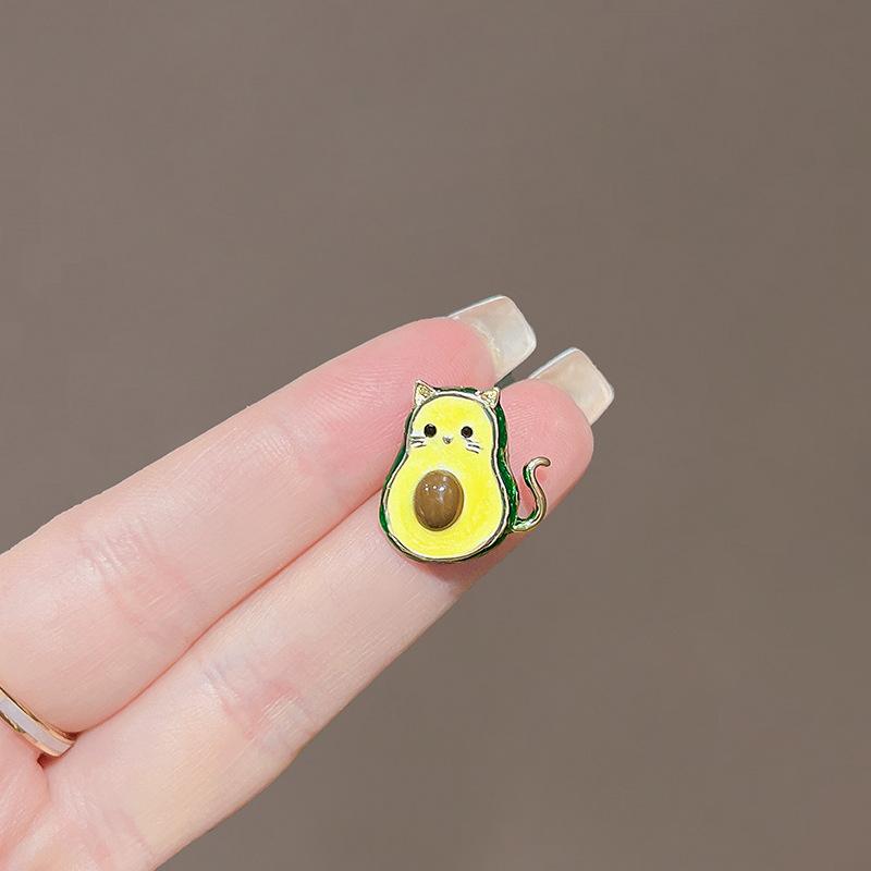 

Милая маленькая брошь авокадо, булавка для воротника, рубашка, летняя антибликовая пряжка, мультяшная сумка, осенние и зимние аксессуары для свитеров авокадо