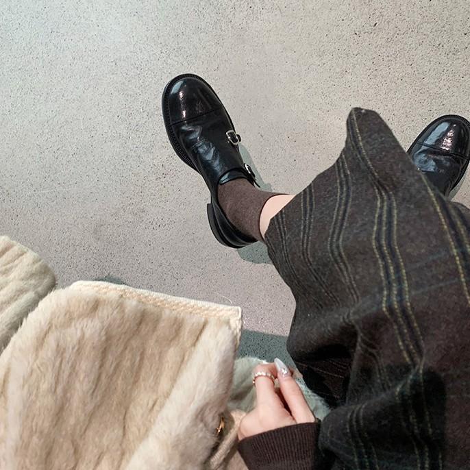 Sheepskin~ Double-button genuine leather British small leather shoes for women lazy people, one pedal, platform loafers, Brock engraved single shoes