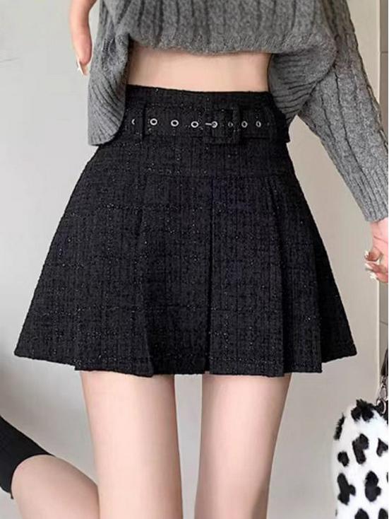 Chic Pleated A-Line Skirt for Petite Women - High-Waisted, Slimming, Anti-Exposure, Perfect for Spring & Autumn.