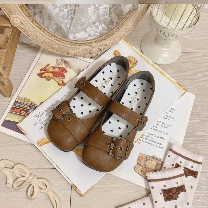 

New autumn Lolita with skirt small leather shoes women s retro Mary Jane shoes comfortable soft sole shallow mouth single shoes 40 коричневый
