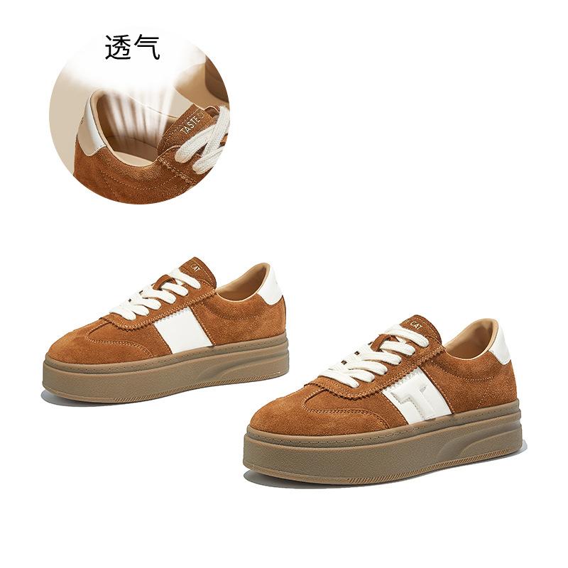 Leather German Training Shoes Women's 2025 Autumn New Women's Shoes Commuting Versatile Platform White Shoes Casual Sports Forrest Gump Shoes