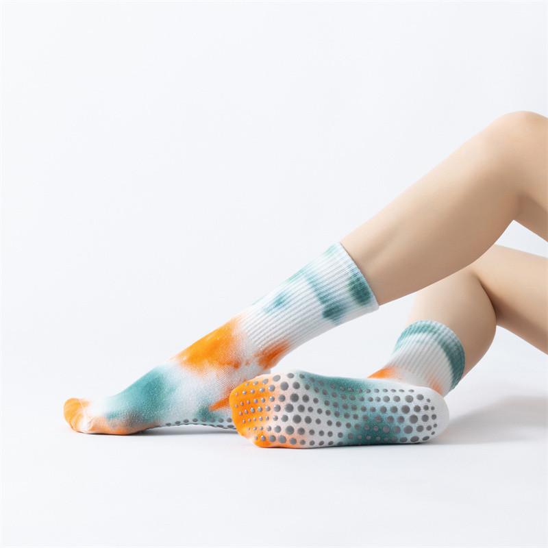 New Printed and Dyed Yoga Calf Socks Cotton Anti Slip and Contrasting Color Floor Socks