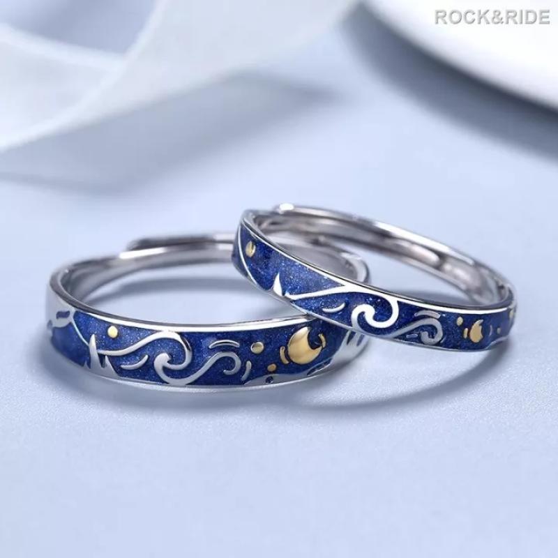 2 Pezzi Design Coppia Van Gogh Notte Stellata Anelli Aperti per Donne Uomini Amanti Eleganti Stelle Blu Luna Anello Regolabile Gioielli