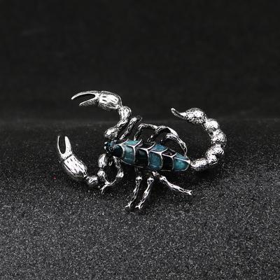 Stylish Fashionable Latest Gold Tone  Color Plated Enamel Scorpion Brooches Personality Temperament Corsage Lapel Pin Male Clothing Accessories
