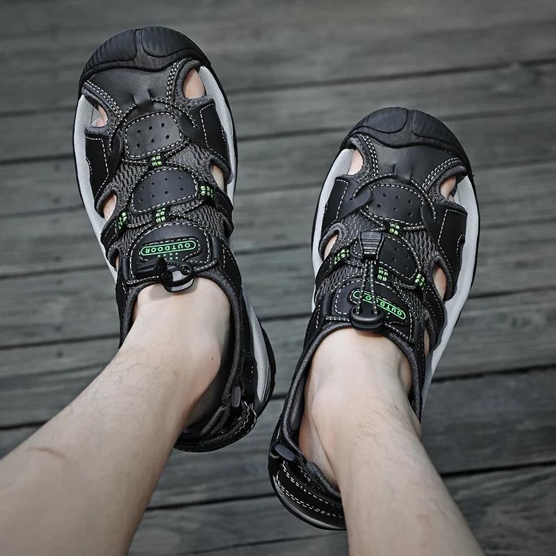 Hot Sale Sommer herresandaler utendørs sklisikre herre strandsandaler Håndlagde ekte skinn herresko Mote menn joggesko