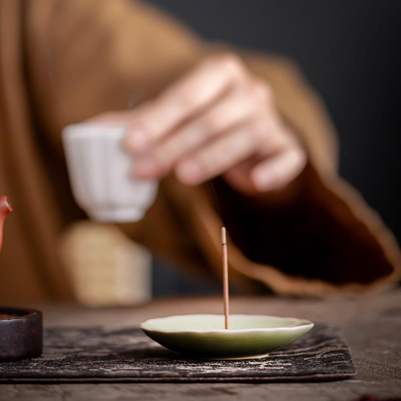 Ceramic Japanese Incense Holder & Ash Catcher for Agarwood Sticks - Indoor Home Decoration Burner Tray