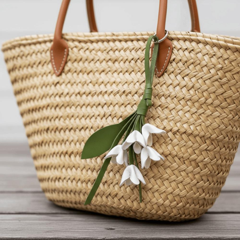 Hanger Flower Pu Keychain Cartoon Bag Pendant Cute Tulip Bouquet Leather Pendant  Bag Ornament