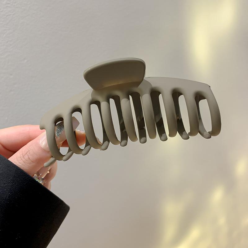 New Frosted Keel Shape Hair Clips Women Korean Simple Head Fixed Shark Clip Ponytail Fashion Hairpin Girls Hair Accessories