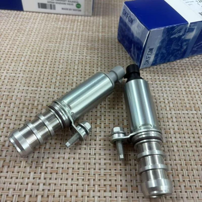1 Set Inlaat & Uitlaat Olie-Regeling Timingklep Solenoïde VVT 12655420 12655421 Voor Chevrolet Captiva 2.4 Equinox GMC Opal Andra