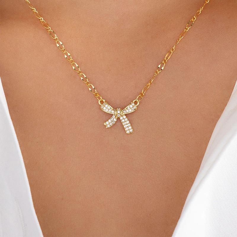 Diamond-encrusted alloy bow necklace, new jewelry women's pendant, niche high-end collarbone chain