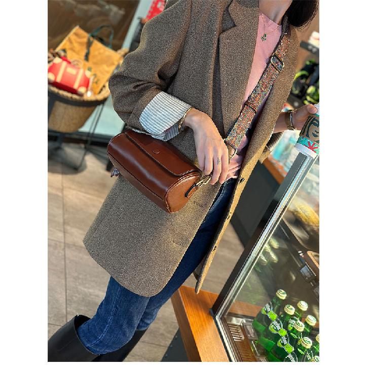 Vintage Commuter Phone Bag for Women, Crossbody, 2025 New Spring/Summer Fashion, Unique and Versatile Small Bag