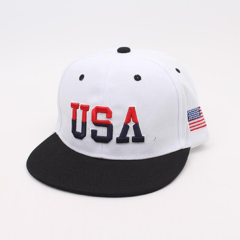 USA Flag Embroidered Flat Brim Snapback Hat, Adjustable American Patriotic Baseball Cap for Men Women