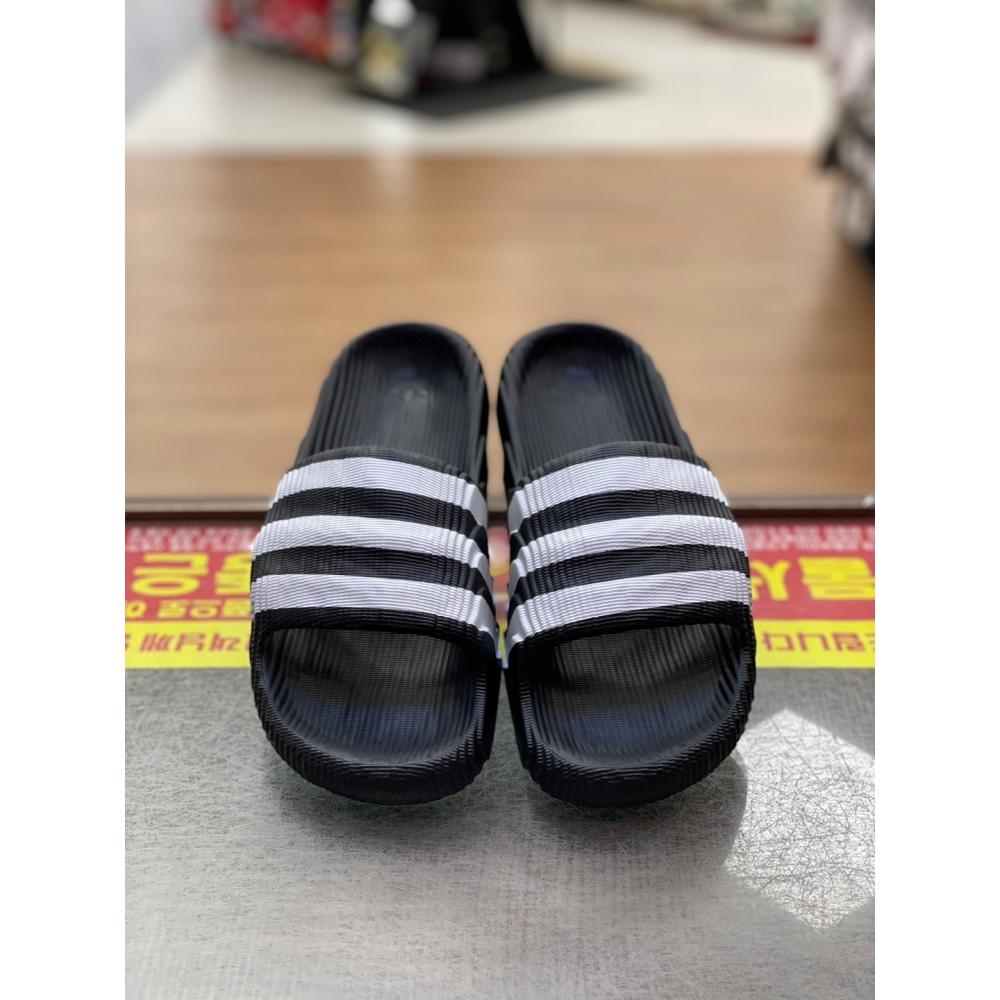 

adidas Тапочки унисекс ADIDAS ADILETTE 22 IF3670